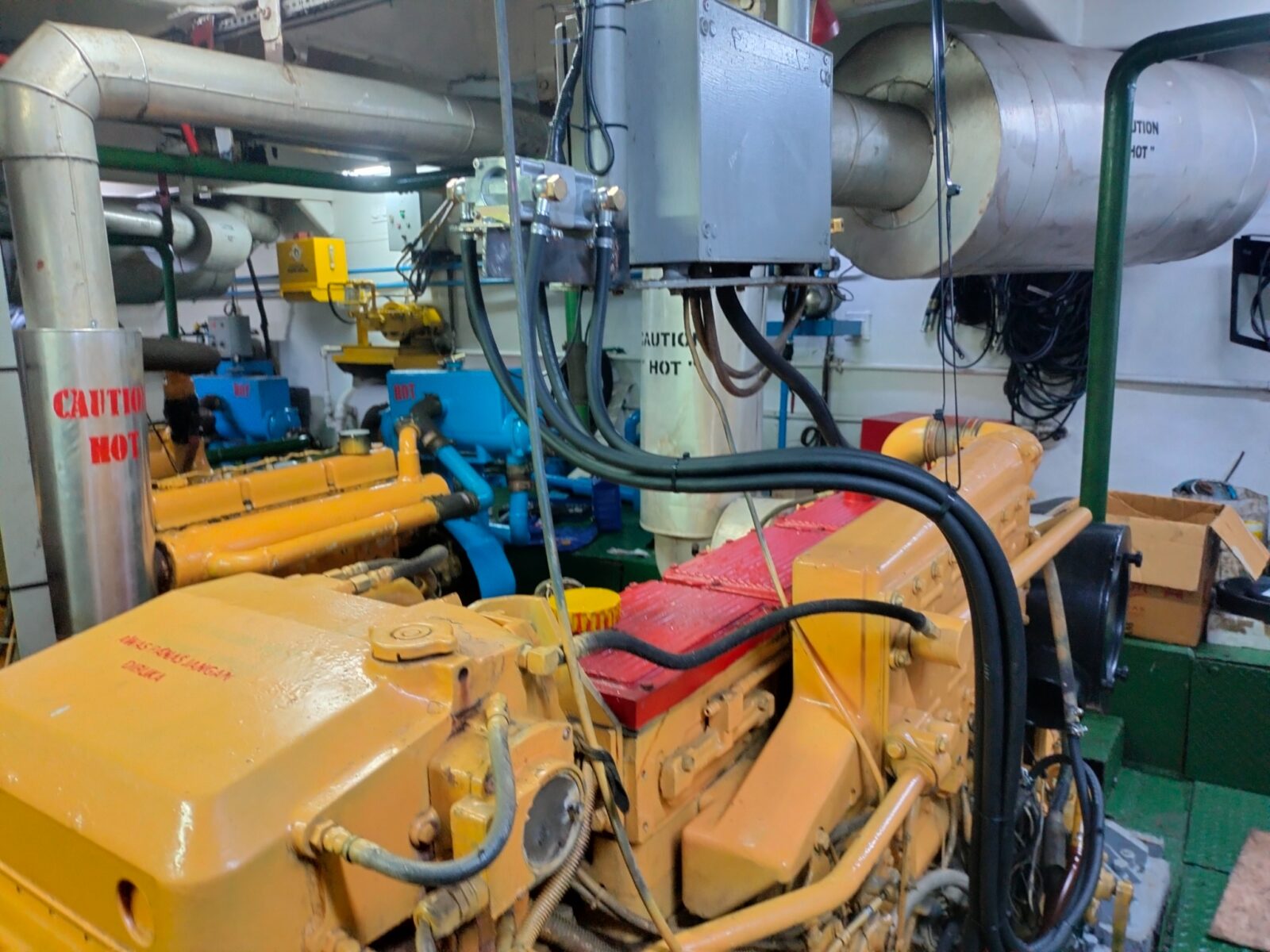 Engine fuel system and measurement equipment
